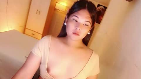 Snapshot of kayleepinay chatting on September 24, 1:48 am Y O U R F U T U R E K A Y L E E online show from September 24, 1:48 am