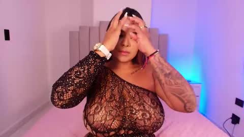 kaylie evans online show from May 8, 1:14 pm