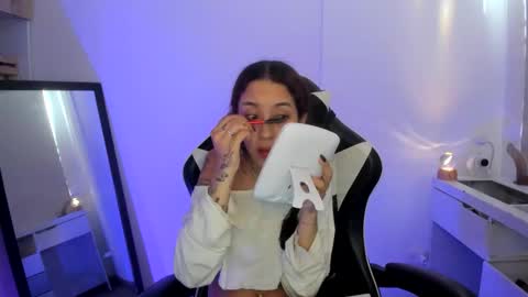 kaylie online show from June 3, 8:03 pm