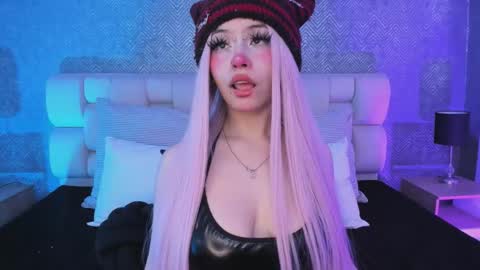 Keidy Monday to Saturday from 200 pm to 810pm  UTC-5 Colombia Time online show from September 18, 8:07 pm