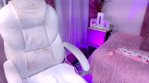    online show from July 16, 3:22 am