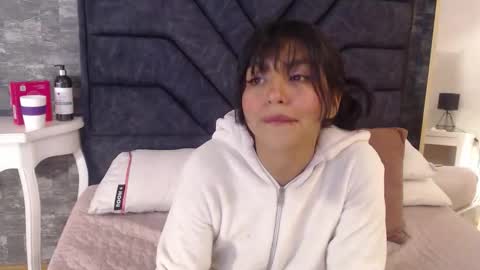 keila online show from January 15, 5:02 am