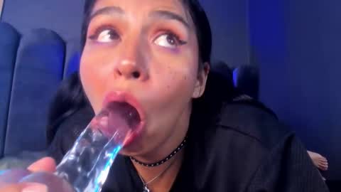 keila online show from October 24, 9:55 pm