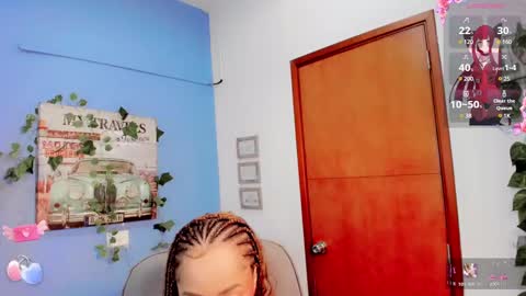 Snapshot of keila_lol chatting on January 22, 1:11 pm Natalia online show from January 22, 1:11 pm