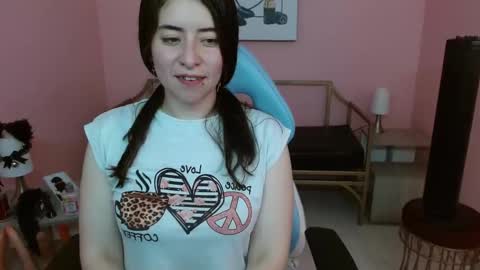 Keila  online show from January 13, 9:19 pm