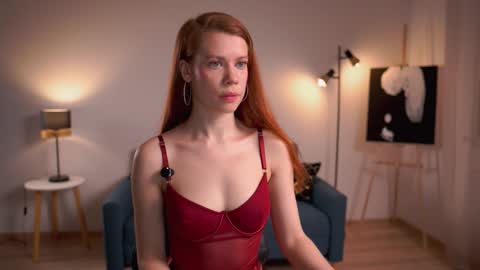 keira_knight online show from November 24, 10:56 pm