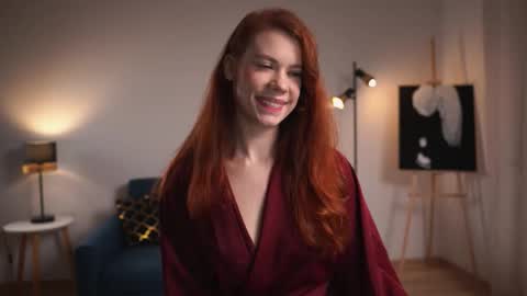 Snapshot of keira_knight chatting on October 16, 12:35 am keira_knight online show from October 16, 12:35 am