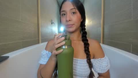 Snapshot of keiry_gonzalez11_aws chatting on September 10, 12:32 am keiry_gonzalez11_aws online show from September 10, 12:32 am