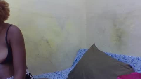 keisha759446 online show from December 4, 6:19 pm