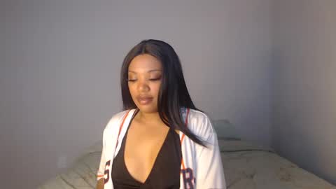Snapshot of kelliecapri chatting on January 24, 4:05 am Kellie online show from January 24, 4:05 am
