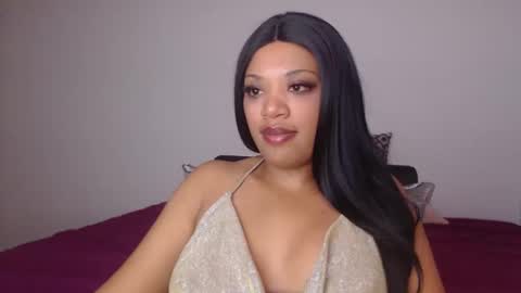 Snapshot of kelliecapri chatting on December 12, 2:26 am Kellie online show from December 12, 2:26 am