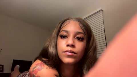 kellme online show from September 18, 3:16 am
