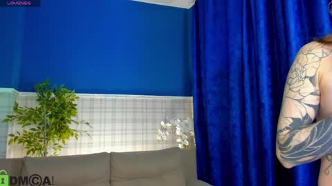 Kelly online show from April 11, 1:33 am