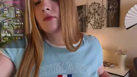 Elsa online show from November 26, 1:34 pm