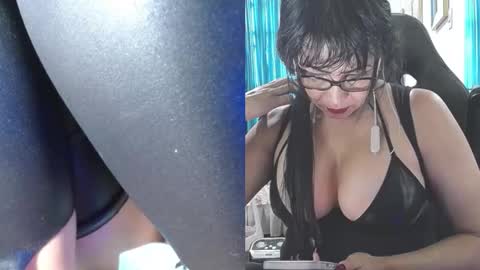 KELLY online show from November 20, 6:09 pm