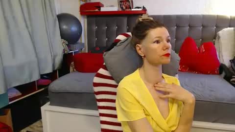 kelly online show from April 6, 5:52 am