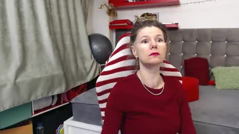 kelly online show from February 2, 3:22 pm