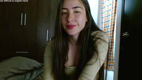 Snapshot of kendal_di chatting on December 9, 12:56 am kendal_di online show from December 9, 12:56 am