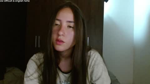 Snapshot of kendal_di chatting on January 4, 2:14 am kendal_di online show from January 4, 2:14 am