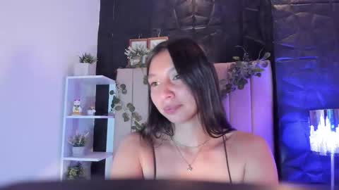 kendall_saenz online show from November 3, 7:29 pm