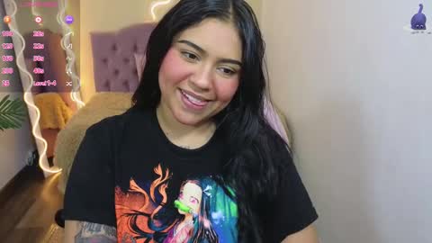 Snapshot of kendra_tay chatting on March 9, 3:11 am kendra online show from March 9, 3:11 am