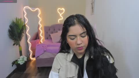 Snapshot of kendra_tay chatting on February 4, 3:22 am kendra online show from February 4, 3:22 am