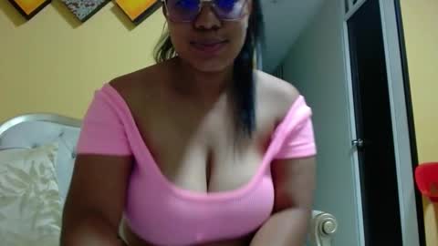 Mamasita online show from September 29, 10:48 pm