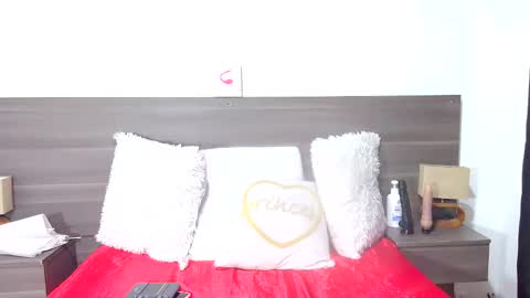 kennethcodyy online show from September 13, 4:37 pm