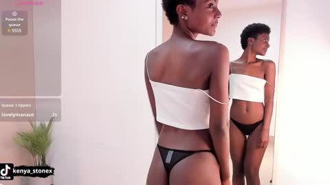 Snapshot of kenya_stone_ chatting on February 7, 7:38 pm kenya online show from February 7, 7:38 pm