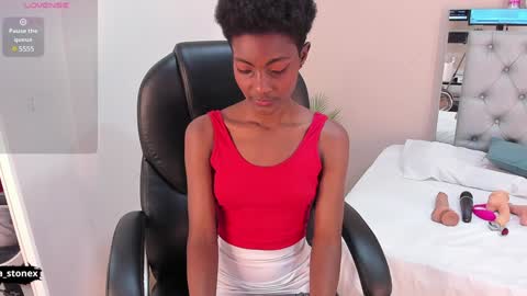 Snapshot of kenya_stone_ chatting on February 1, 8:37 pm kenya online show from February 1, 8:37 pm