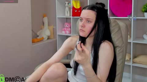 kessi_millis online show from February 3, 3:04 am