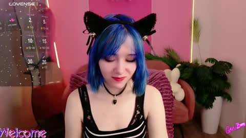 kettiejones online show from February 19, 7:41 am