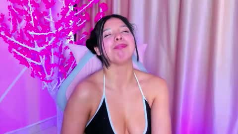 Snapshot of keyla_noa chatting on October 14, 8:33 pm Keyla noa online show from October 14, 8:33 pm