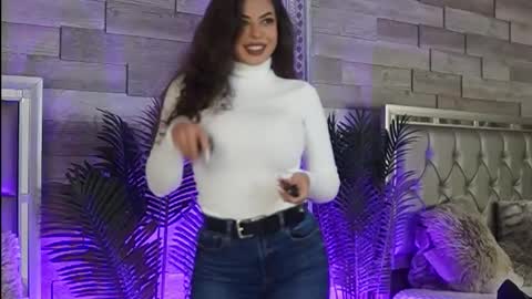 keylaconner online show from October 12, 2:25 am