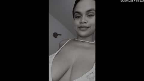 Keyla online show from April 4, 5:06 am