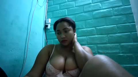 kezia0910 online show from June 22, 10:51 pm