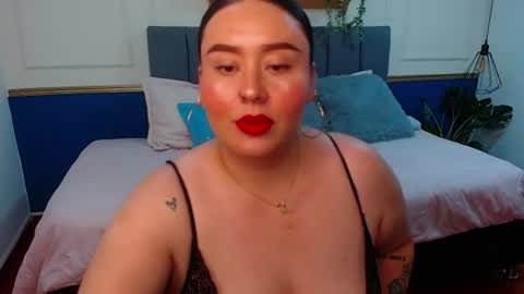 K H A I L A online show from July 22, 7:37 pm