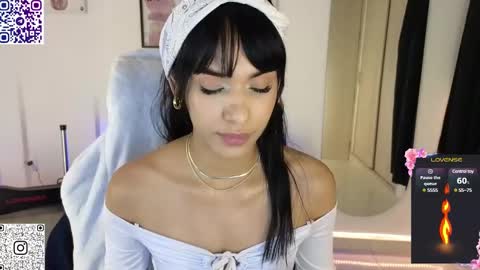 Snapshot of kharelys_777 chatting on January 15, 11:19 pm Karelys M. online show from January 15, 11:19 pm