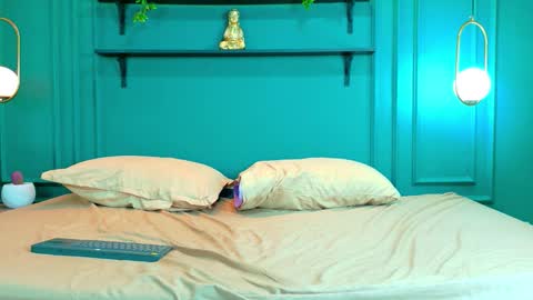 Kathe Hot online show from February 18, 5:06 am