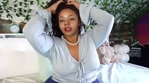 Khaya online show from February 24, 1:41 pm