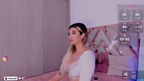 Snapshot of khloe_018 chatting on October 16, 12:08 pm KHLOE online show from October 16, 12:08 pm