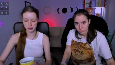 khloebeauty online show from April 11, 7:28 pm