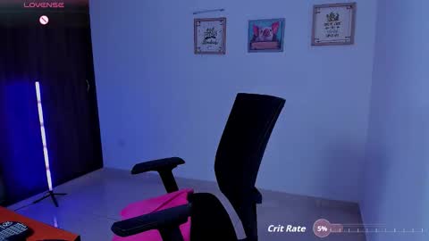 khris online show from February 9, 8:44 pm