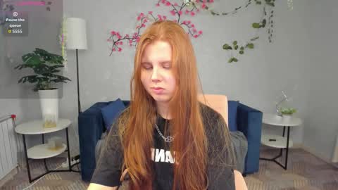 Ellie online show from October 21, 3:10 am