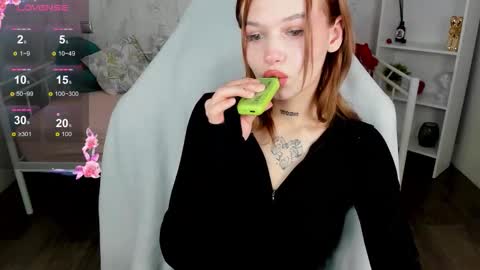 Kiana online show from January 15, 5:57 am