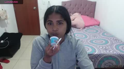 Kiara online show from February 2, 10:49 pm