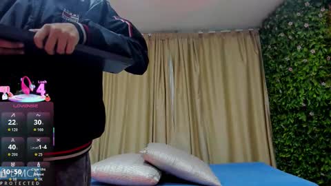 Snapshot of kiara_zahiri_ chatting on September 25, 11:09 am Kiara Zahiri online show from September 25, 11:09 am