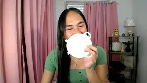 kiesha online show from March 10, 8:50 am