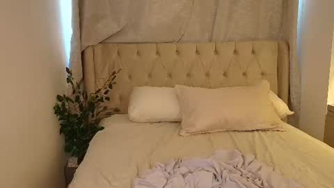 Kira online show from July 28, 2:13 pm