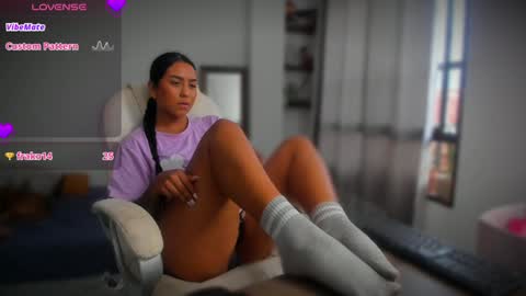 Alejandra  online show from February 6, 10:43 pm